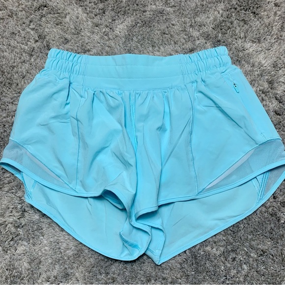 lululemon athletica Pants - NWOT Lululemon Hotty Hot LR Shorts 2.5" *Icing Blue
